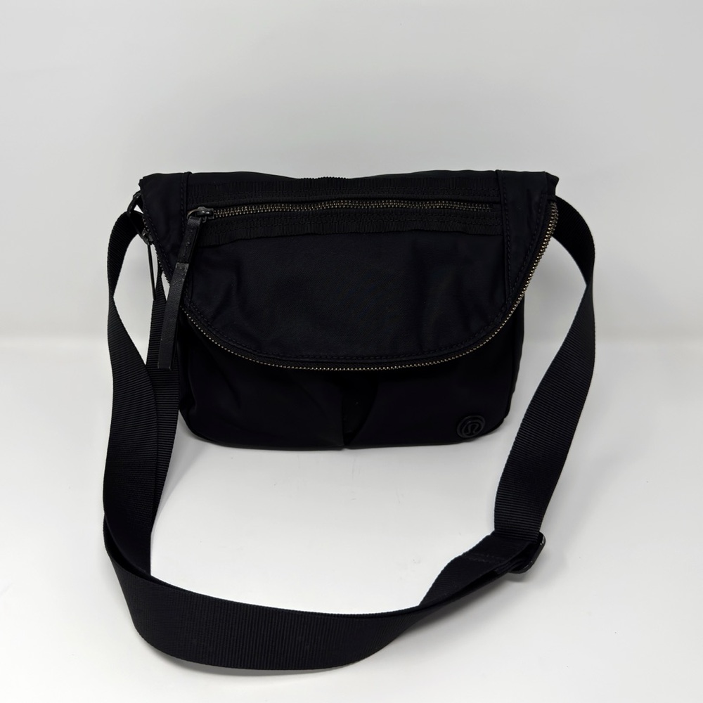 lululemon athletica Black Crossbody Bag